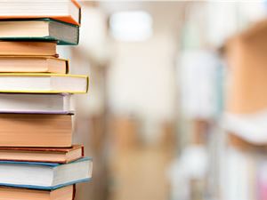 抖音电商删除本地教育培训类目资质 禁售记忆棒数码产品