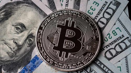 RobrtKiyosaki在美国证券交易委员会批准现货比特币TF后增加BTC持有量