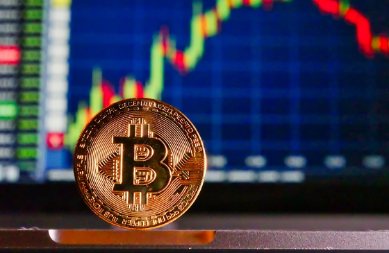 比特币价格跌破3.9万美元爆仓金额超3.2亿美元-第1张图片-欧意易易下载